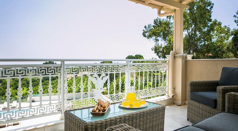 Photo of Cephalonia's Crown