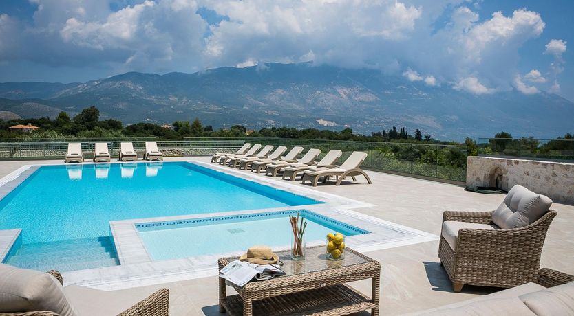 Photo of Cephalonia's Crown