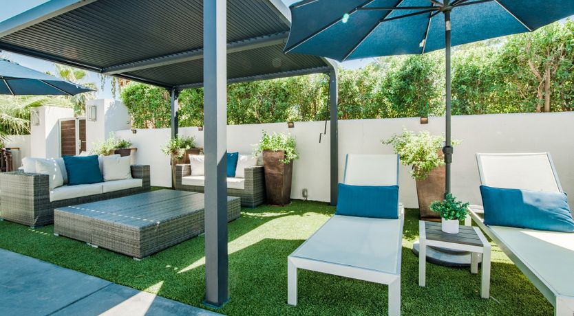 Photo of Palms & Splendor