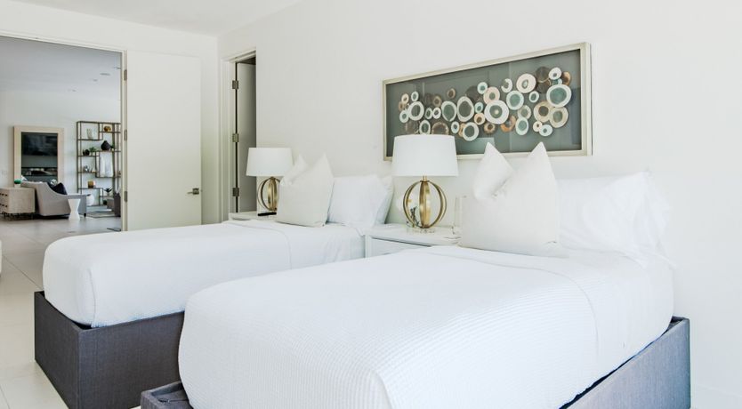 Photo of Palms & Splendor