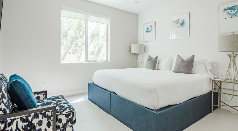 Photo of Palms & Splendor