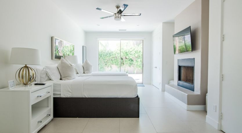 Photo of Palms & Splendor