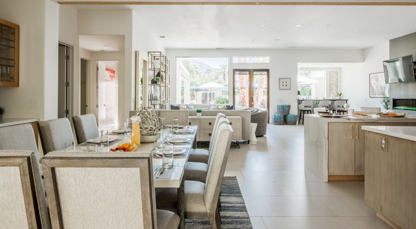 Photo of Palms & Splendor