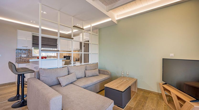 Photo of Honey Peach