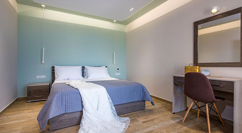 Photo of Honey Peach