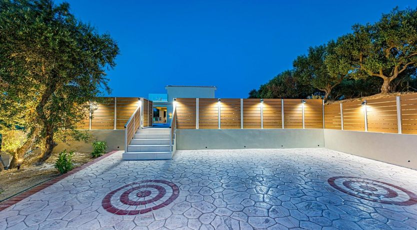 Photo of Honey Peach