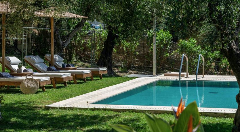 Photo of Good Lookin'