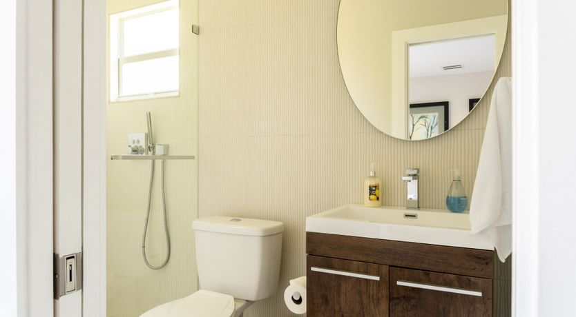 Photo of Six Leaves Left