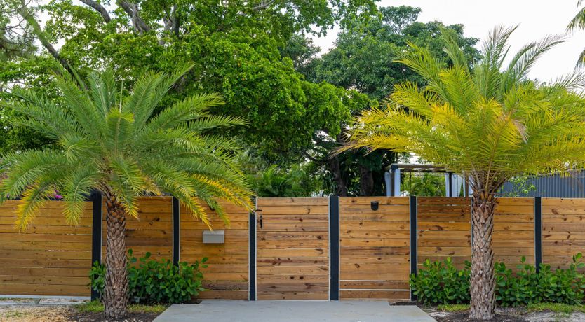 Photo of Six Leaves Left