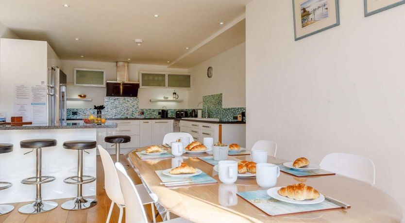 Photo of 3 Bed in Bude