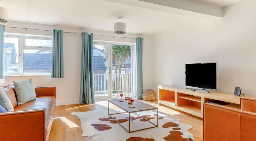 Photo of 3 Bed in Bude