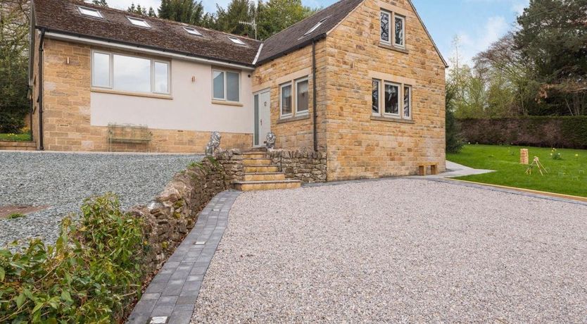 Photo of 4 Bed in Bakewell