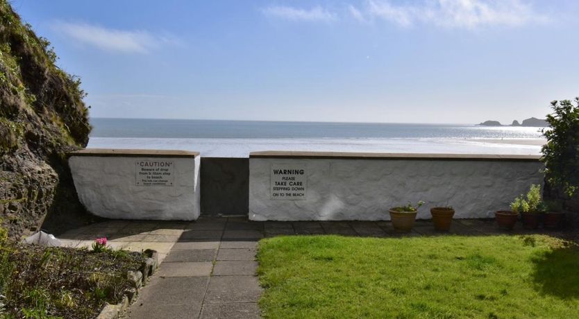 Photo of 1 Bed in Saundersfoot