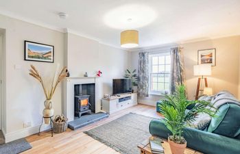 1 Bed in Holmrook Holiday Cottage