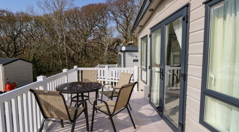 Photo of Crosswinds 68