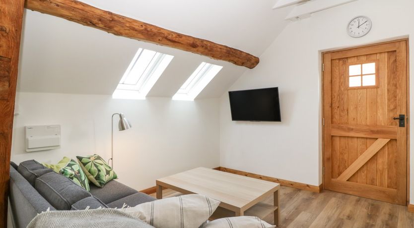 Photo of Lower Venn Granary Apartment 2