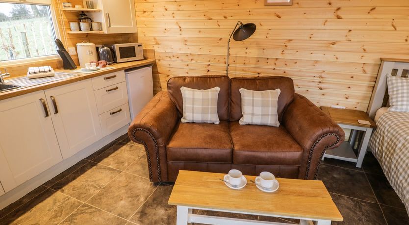 Photo of Robins Nest