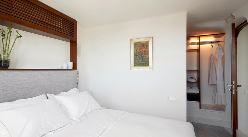 Photo of Blue Domes & Bougainvillaea