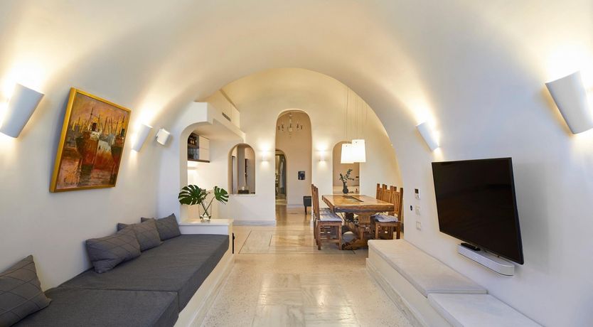 Photo of Blue Domes & Bougainvillaea