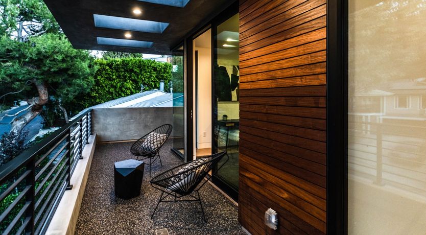 Photo of Down to the Red Oak Tree