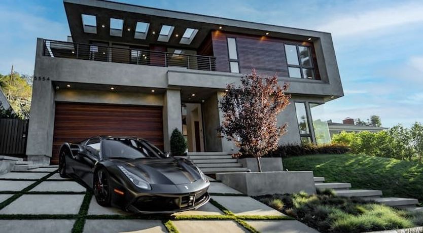 Photo of Down to the Red Oak Tree