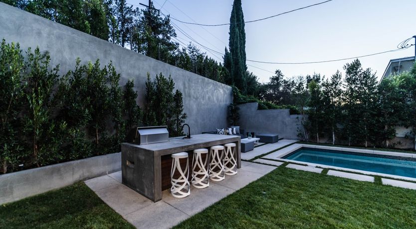 Photo of Down to the Red Oak Tree