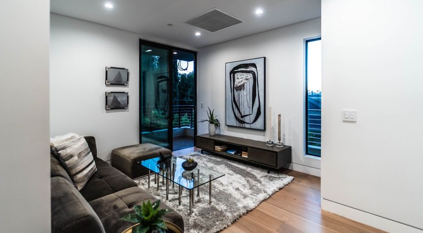 Photo of Down to the Red Oak Tree