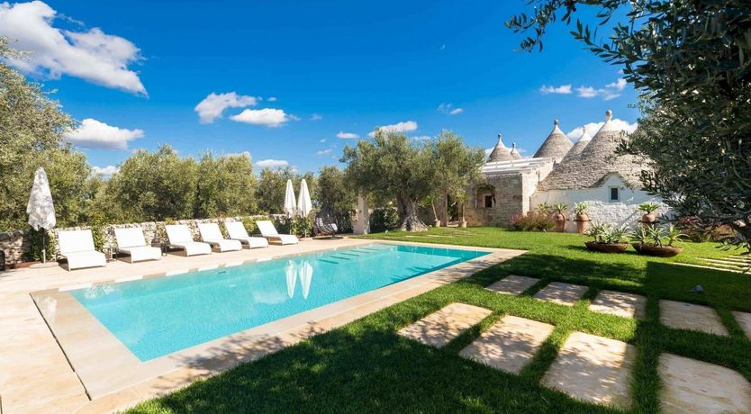 Photo of Pop Open the Prosecco