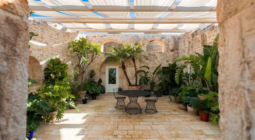 Photo of Pop Open the Prosecco