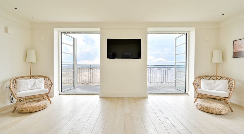 Photo of Calm & Free