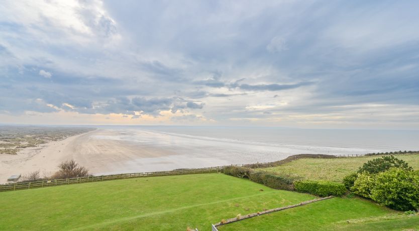 Photo of Calm & Free