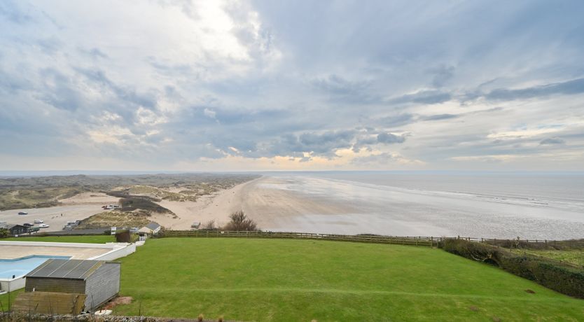 Photo of Calm & Free