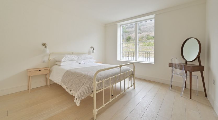 Photo of Calm & Free