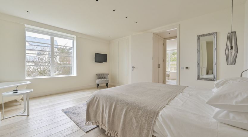 Photo of Calm & Free