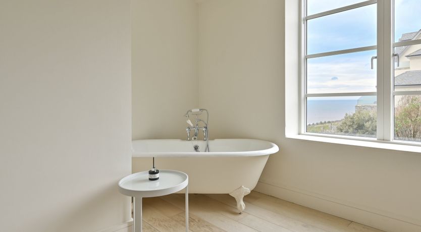 Photo of Calm & Free