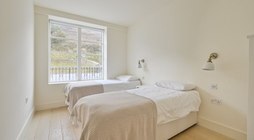 Photo of Calm & Free