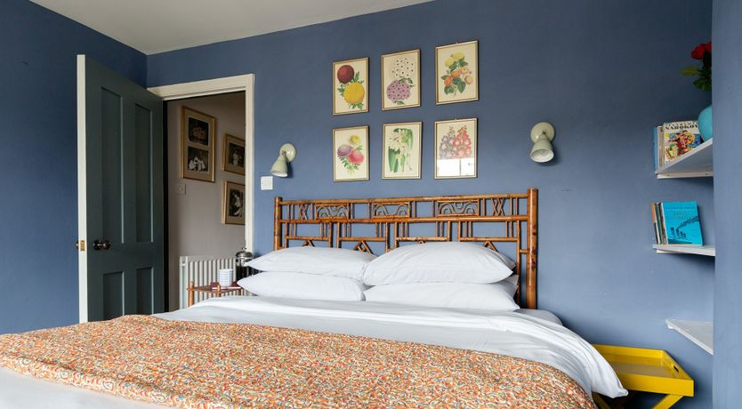 Photo of Master Curator