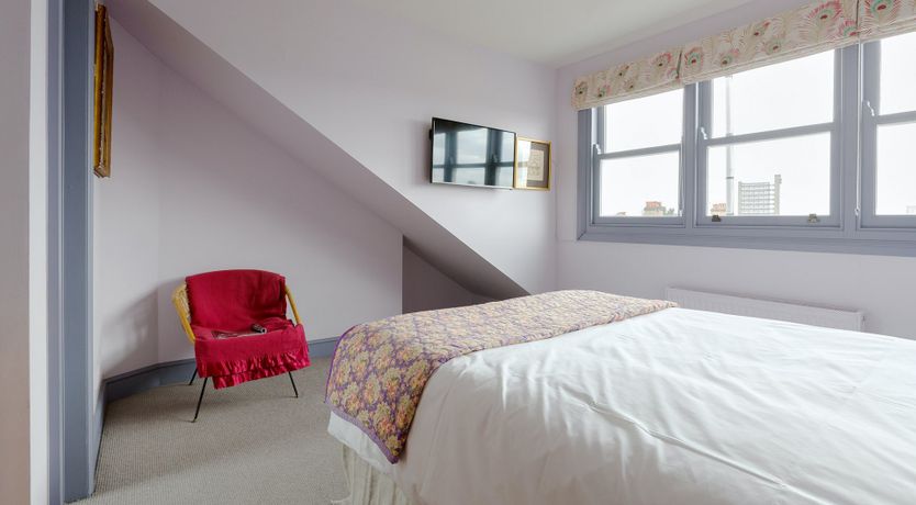 Photo of Master Curator