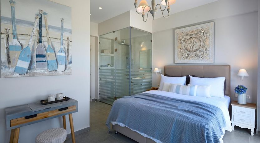 Photo of Enceladus Moon