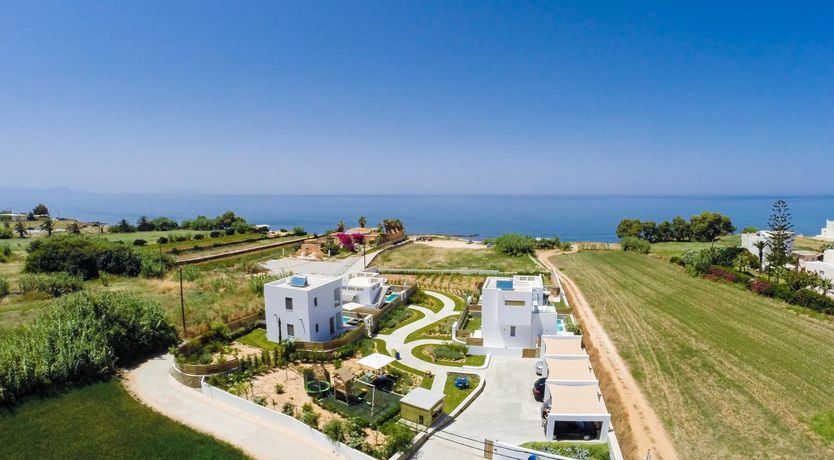 Photo of Into The Sleek