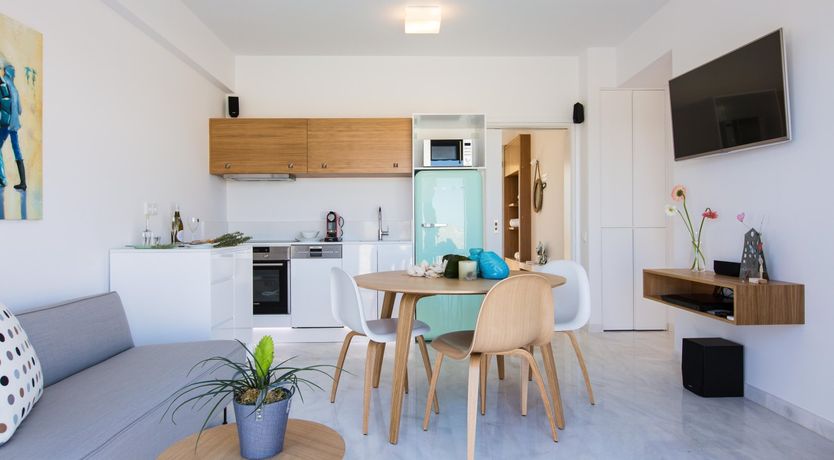 Photo of Into The Sleek