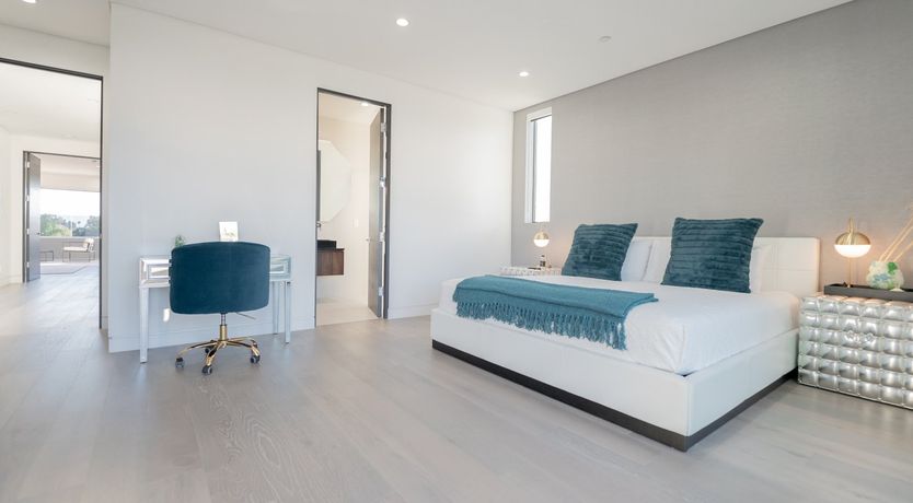 Photo of Iron Lion Zion