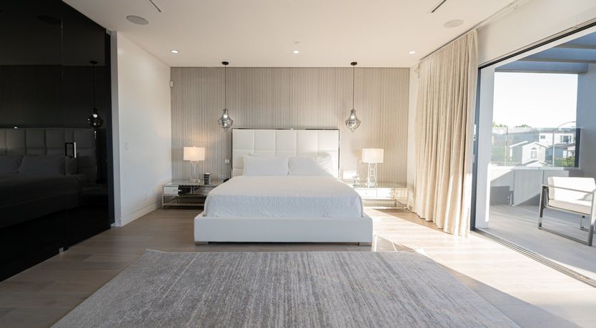 Photo of Iron Lion Zion