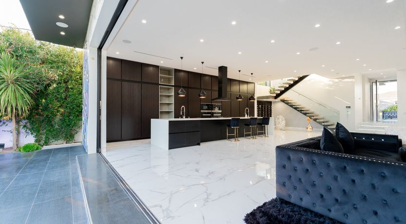 Photo of Iron Lion Zion