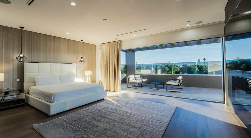 Photo of Iron Lion Zion