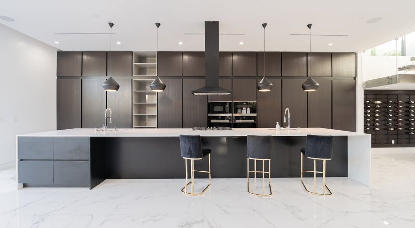 Photo of Iron Lion Zion