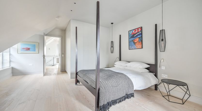 Photo of A Penthouse on the Shore