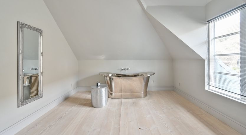 Photo of A Penthouse on the Shore