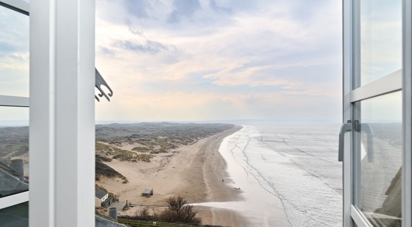 Photo of A Penthouse on the Shore