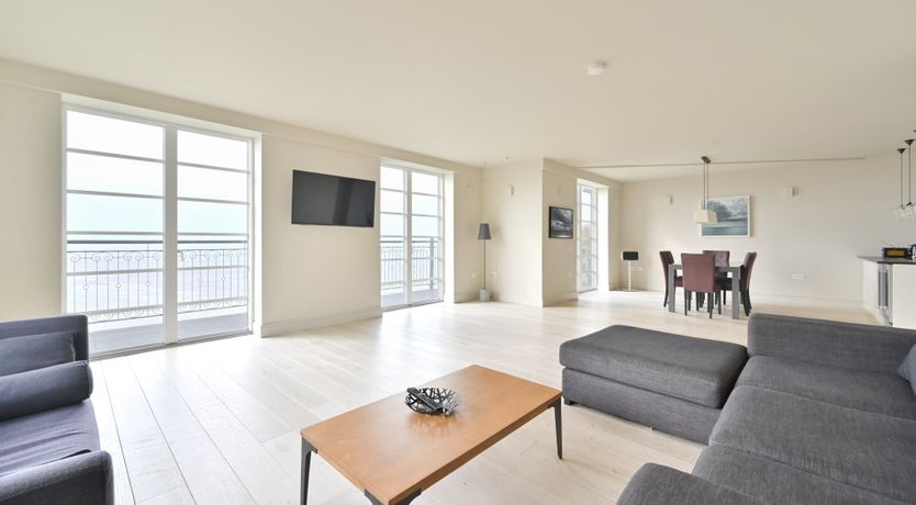 Photo of Everything is Beachy